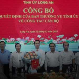 Tư Sang bị “gãy”, con trai và đàn em gánh hoạ?